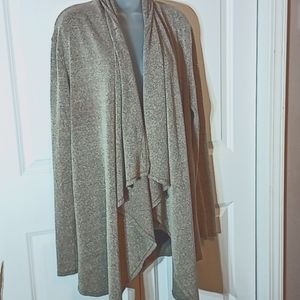 Woman's cardigan